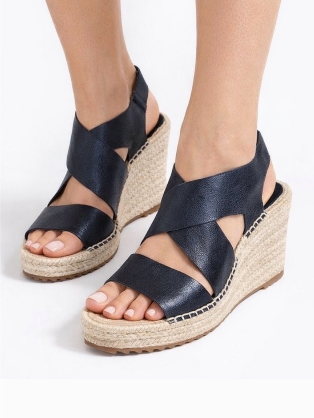 Eileen Fisher Willow Leather Espadrille Wedge Sandals — Size 8